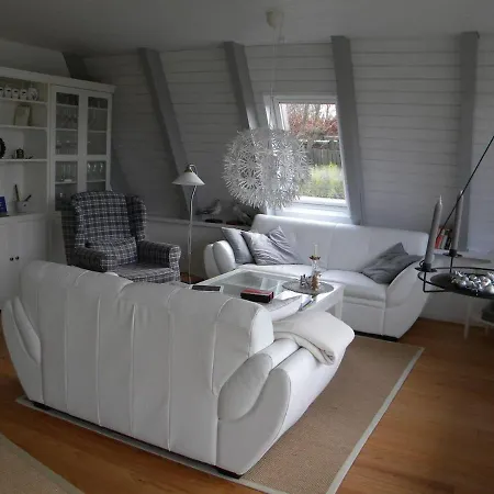 Holiday home Leichte Brise *